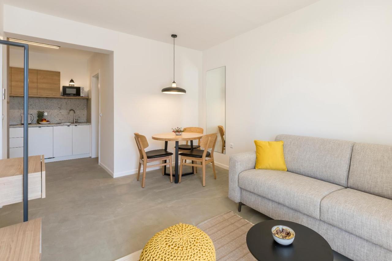 Porto Sereno Apartments Šibenik Exteriör bild