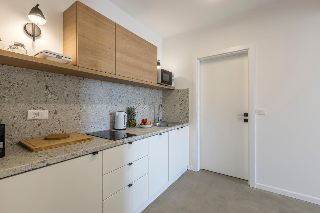 Porto Sereno Apartments Šibenik Exteriör bild