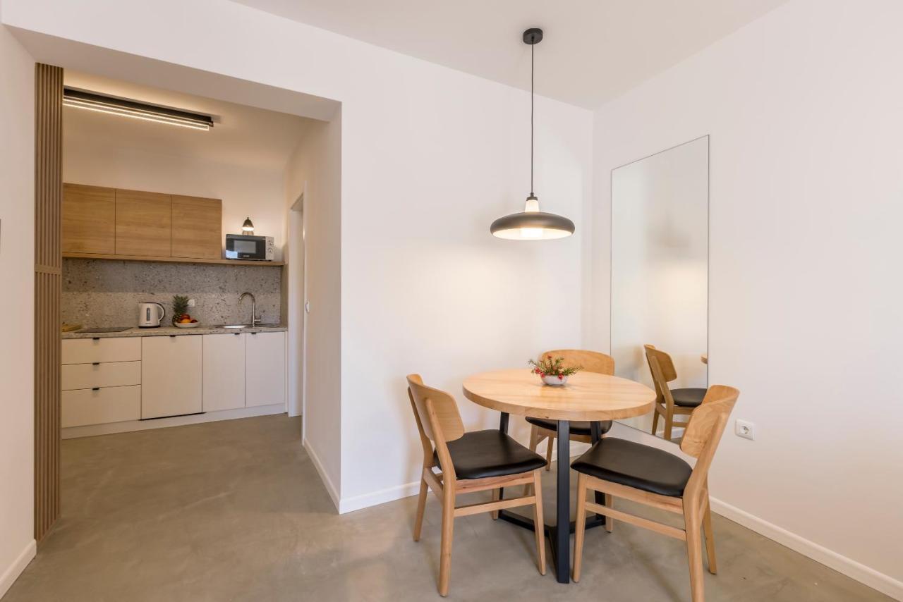 Porto Sereno Apartments Šibenik Exteriör bild