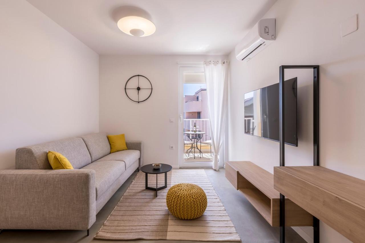 Porto Sereno Apartments Šibenik Exteriör bild