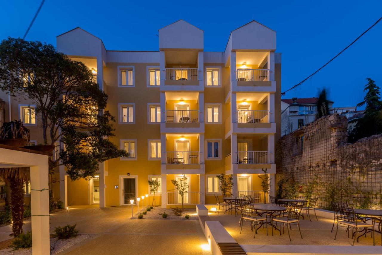 Porto Sereno Apartments Šibenik Exteriör bild