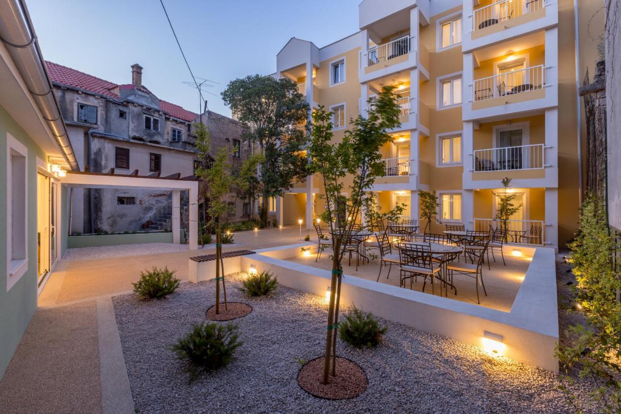 Porto Sereno Apartments Šibenik Exteriör bild
