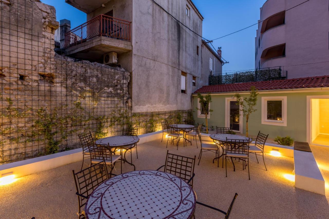 Porto Sereno Apartments Šibenik Exteriör bild