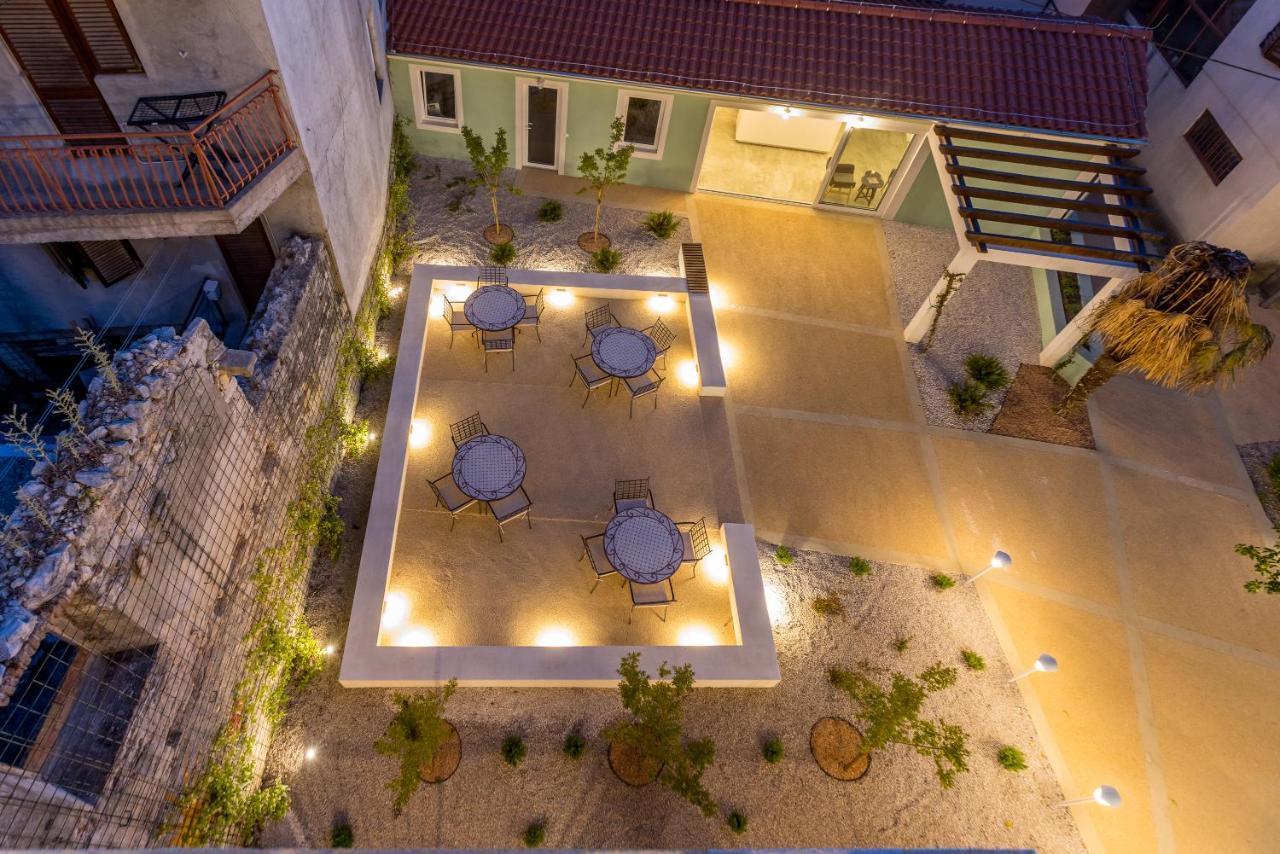 Porto Sereno Apartments Šibenik Exteriör bild