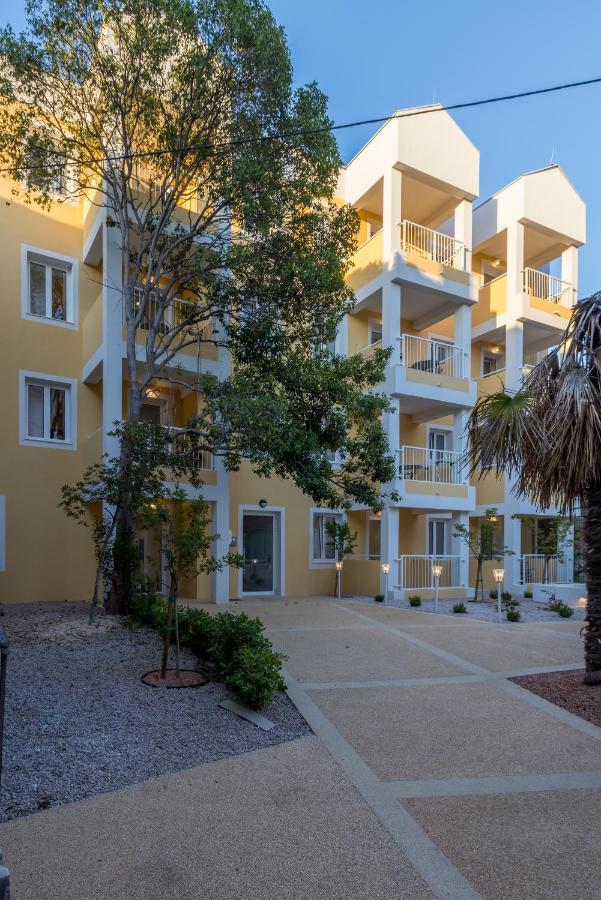 Porto Sereno Apartments Šibenik Exteriör bild
