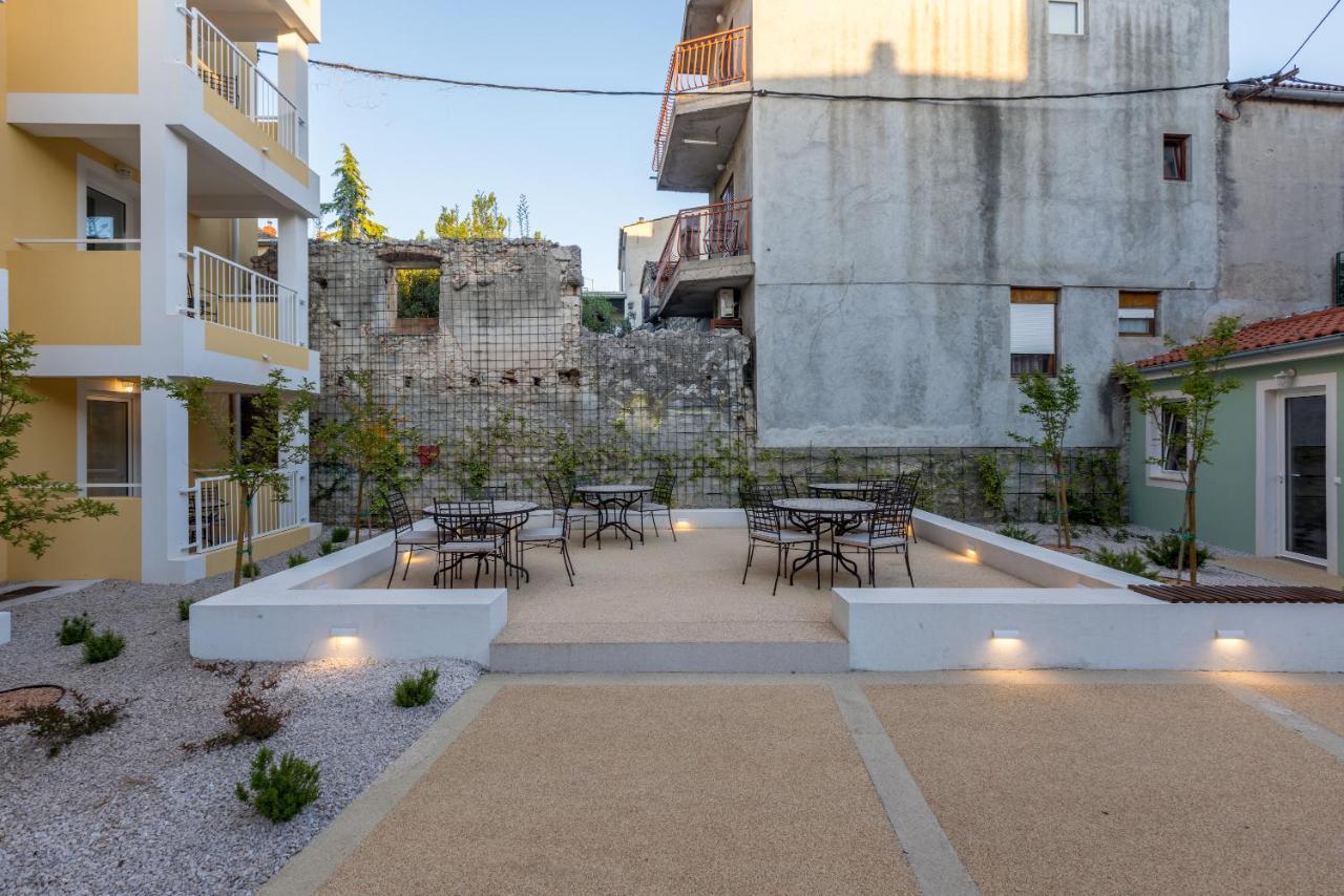 Porto Sereno Apartments Šibenik Exteriör bild